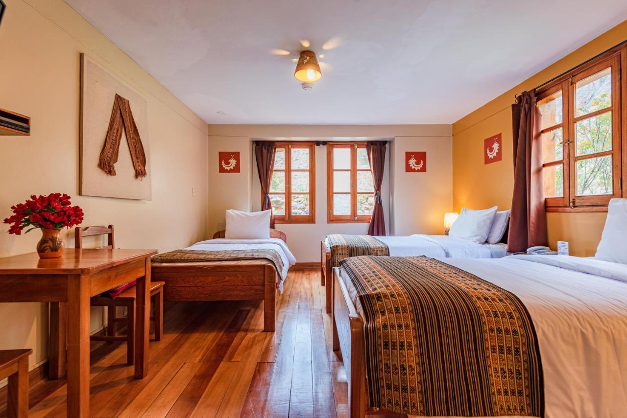 Hotel Pakaritampu โอยานไตตามโบ ภายนอก รูปภาพ