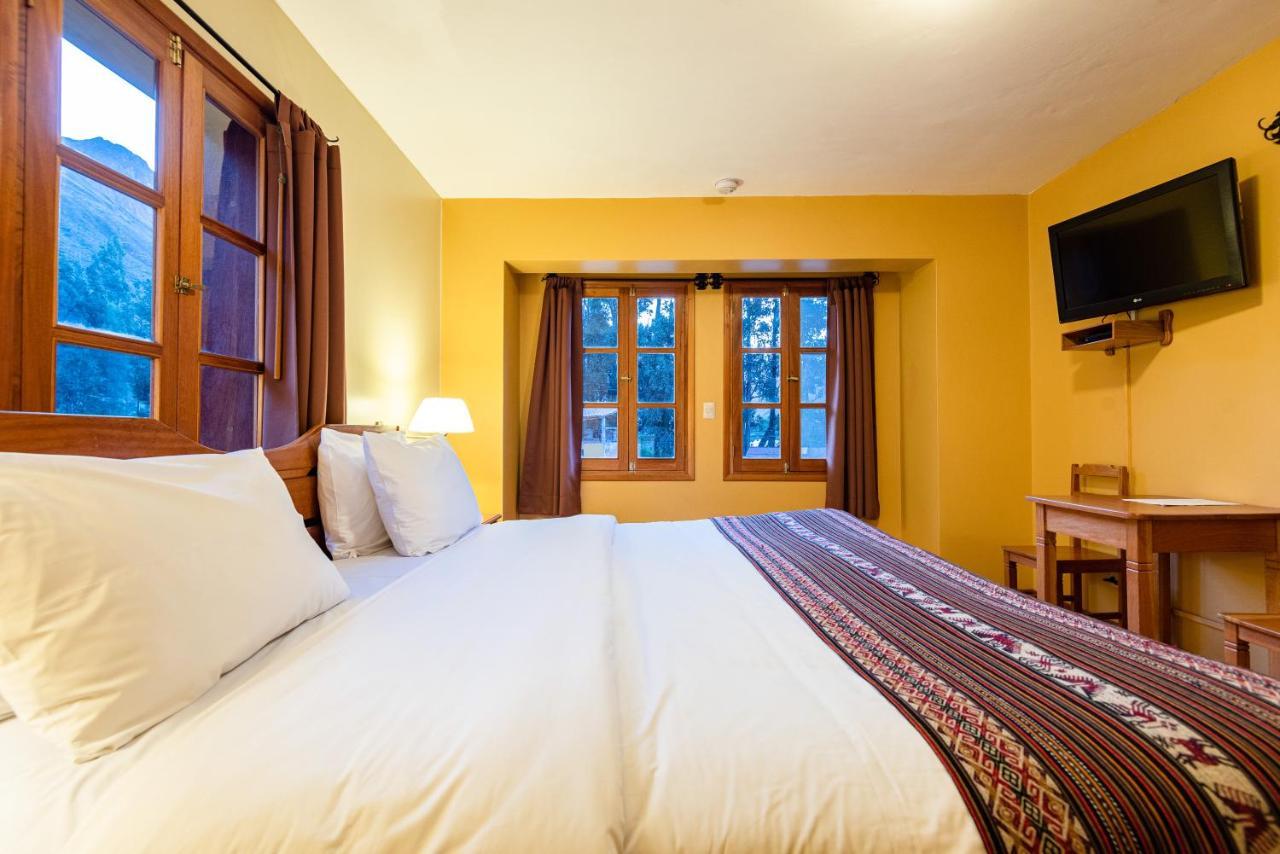 Hotel Pakaritampu โอยานไตตามโบ ภายนอก รูปภาพ
