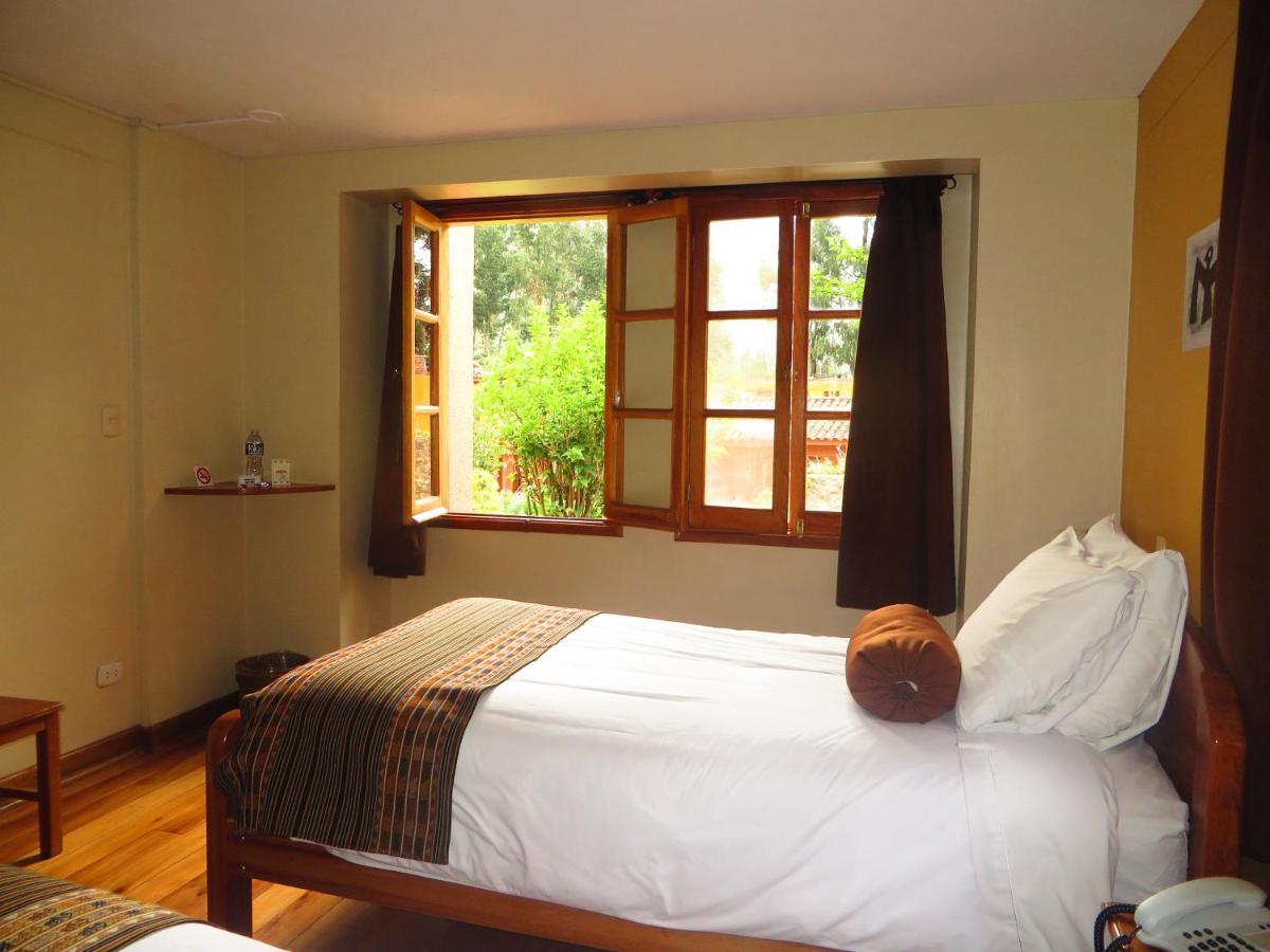 Hotel Pakaritampu โอยานไตตามโบ ภายนอก รูปภาพ